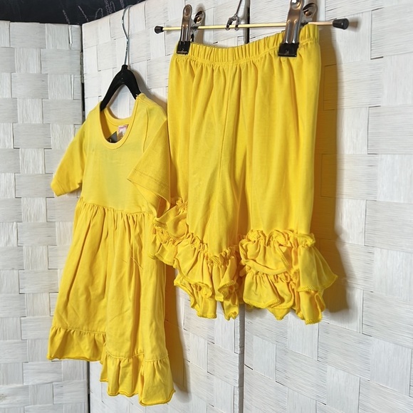SISSYMINI Yellow Ruffle Shorts and Top - Picture 5 of 6